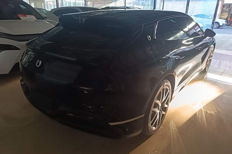 Used Denza Z9GT 2024 1100 Four-Wheel Drive Max Edition Rear Right 45 Deg