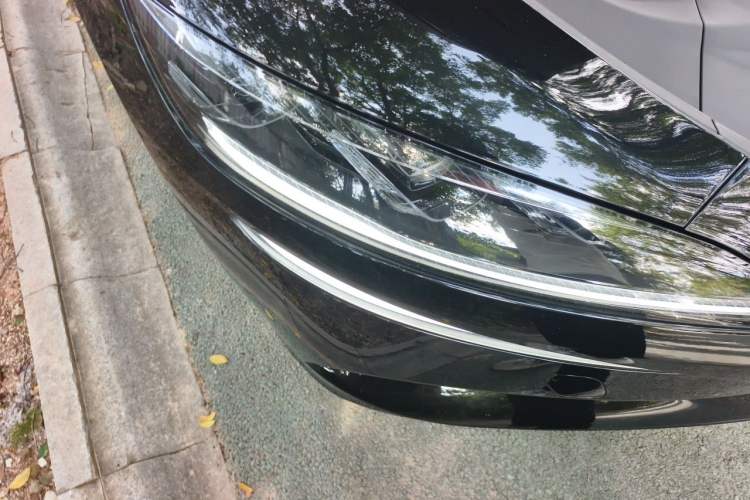 Used Denza Z9GT 2024 630 All-Wheel Drive Max Edition Right Front Headlight