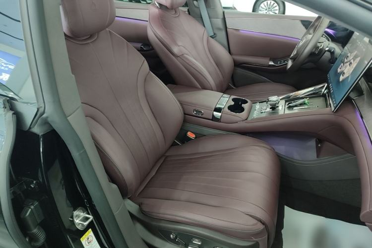 Used Denza Z9GT 2024 1100 Four-Wheel Drive Max Edition Right Front Seat