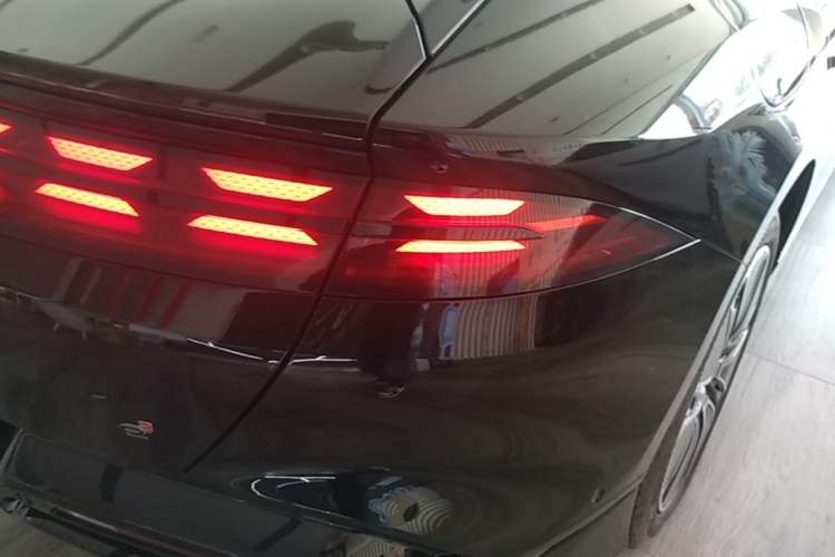 Used Denza Z9GT 2024 1100 4x4 Max First Edition Right Rear Taillight