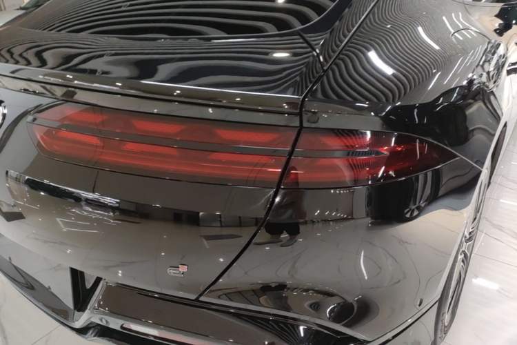 Used Denza Z9GT 2024 1100 4x4 Max First Edition Right Rear Taillight