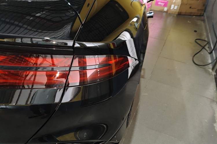 Used Denza Z9GT 2024 1100 4x4 Ultra First Edition Right Rear Taillight