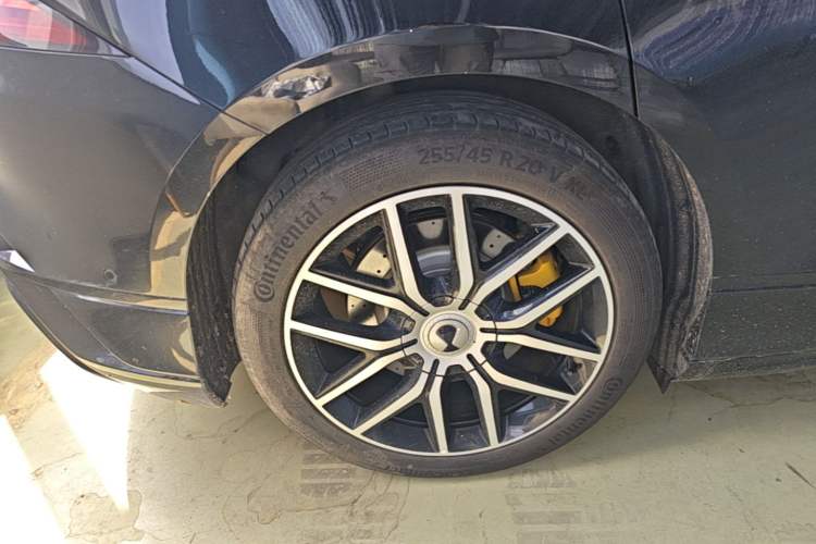 Used Denza Z9GT 2024 1100 Four-Wheel Drive Max Edition Right Rear Wheel Hub