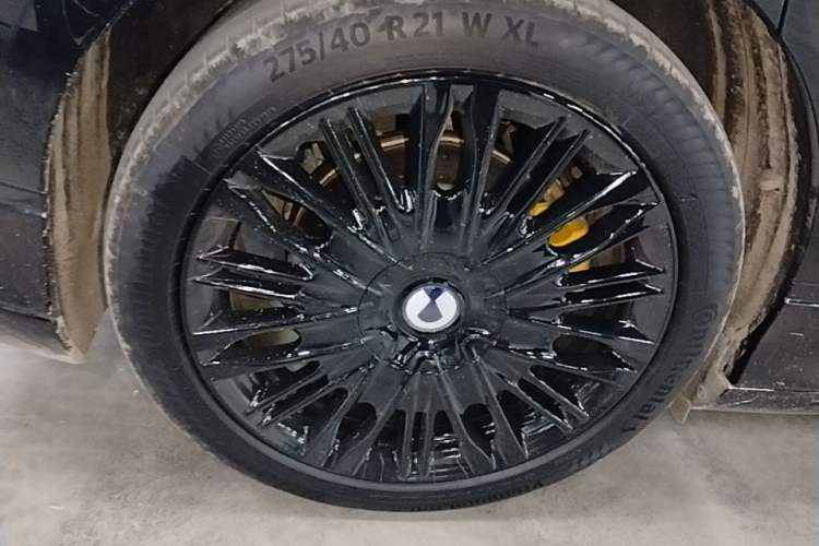 Used Denza Z9GT 2024 1100 Four-Wheel Drive Max Edition Right Rear Wheel Hub