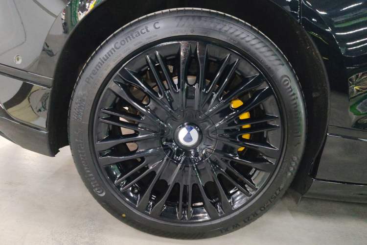 Used Denza Z9GT 2024 1100 Four-Wheel Drive Max Edition Right Rear Wheel Hub