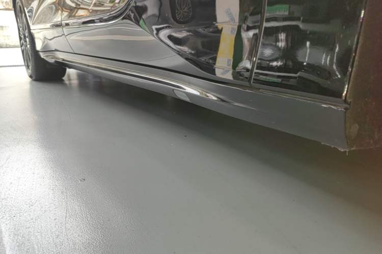 Used Denza Z9GT 2024 1100 Four-Wheel Drive Ultra Version Right Side Sill