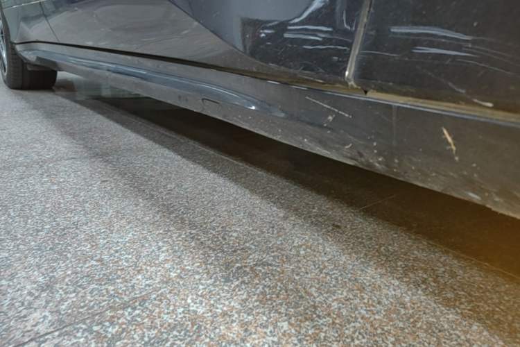 Used Denza Z9GT 2024 1100 4x4 Pro Version Right Side Sill