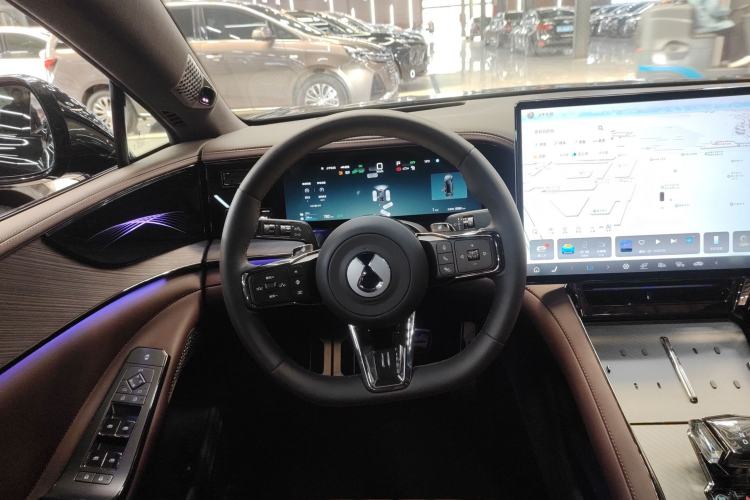 Used Denza Z9GT 2024 1100 4x4 Max First Edition Steering Wheel