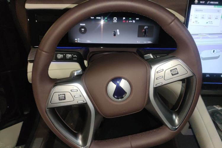 Used Denza Z9GT 2024 1100 Four-Wheel Drive Max Edition Steering Wheel