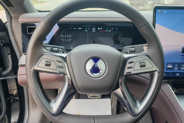 Used Denza Z9GT 2024 1100 Four-Wheel Drive Max Edition Steering Wheel