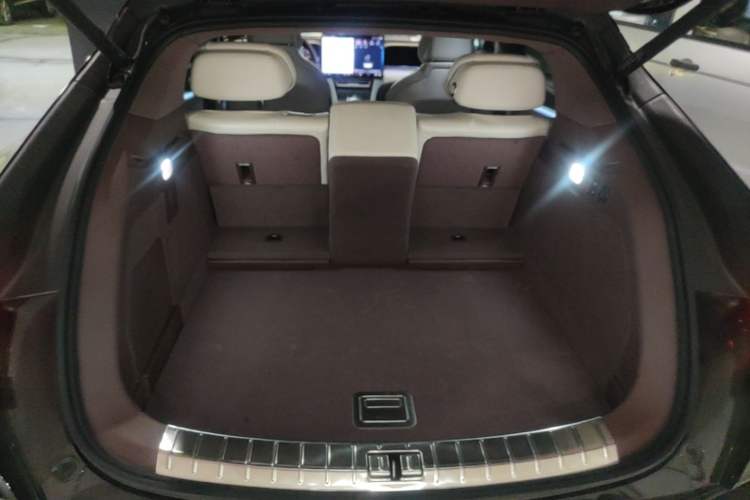 Used Denza Z9GT 2024 1100 Four-Wheel Drive Max Edition Trunk