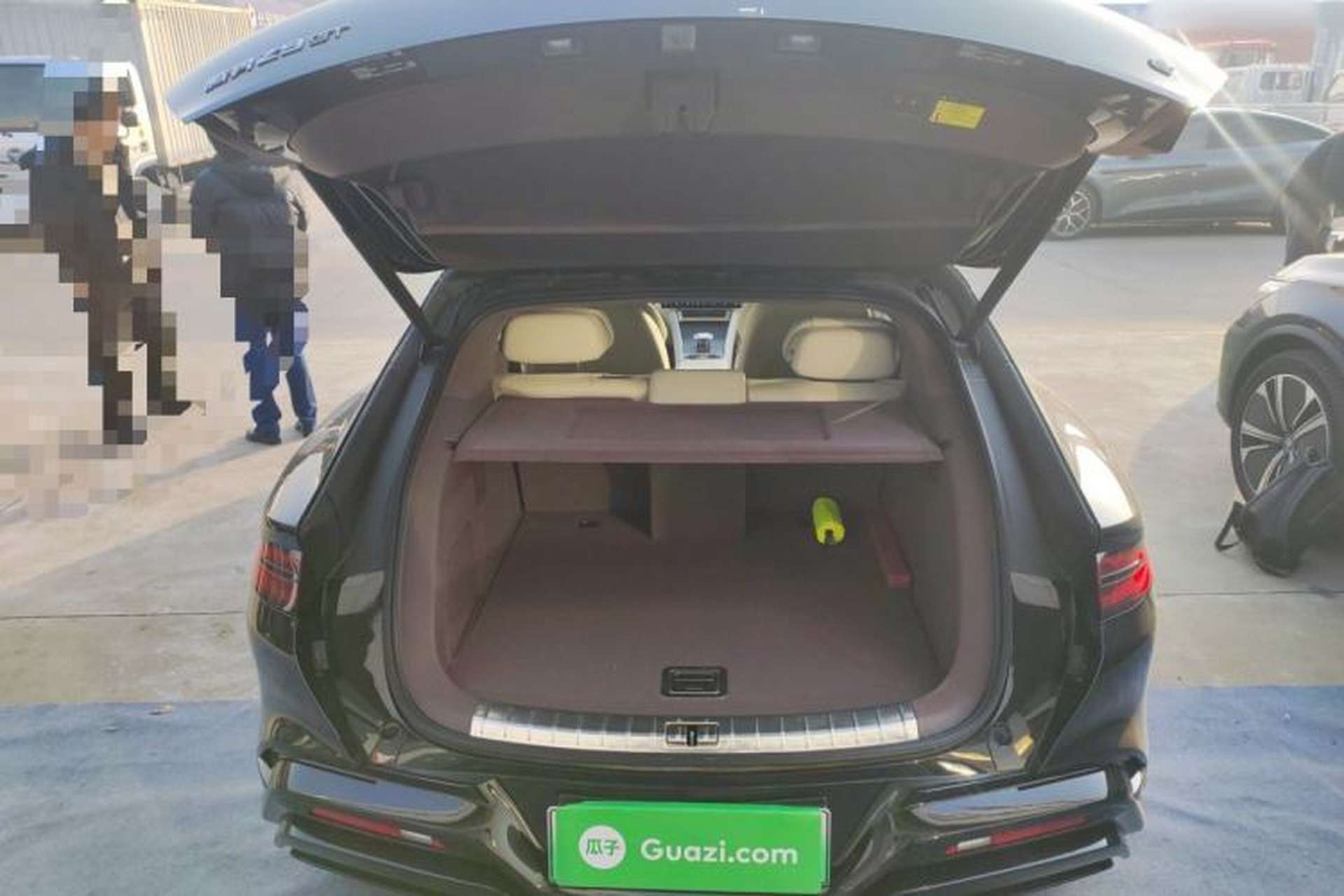 Used Denza Z9GT 2024 1100 4x4 Max First Edition Trunk