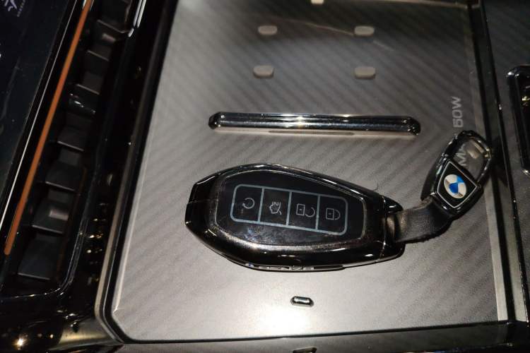 Used Denza Z9GT 2024 1100 Four-Wheel Drive Max Edition Vehicle Key