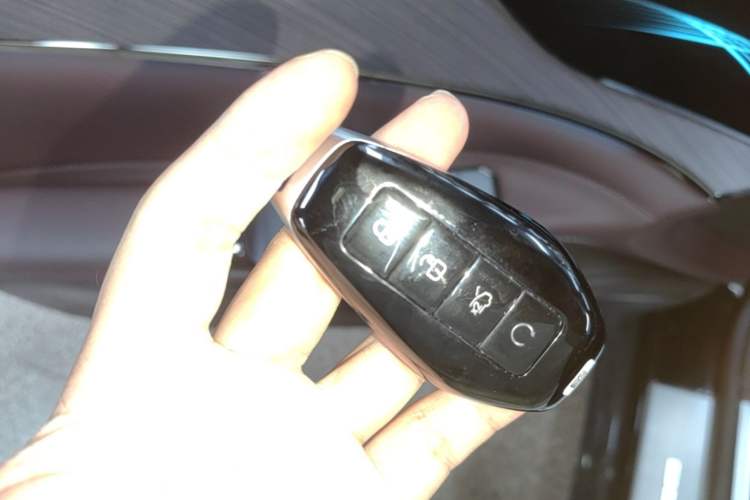 Used Denza Z9GT 2024 1100 4x4 Pro Version Vehicle Key