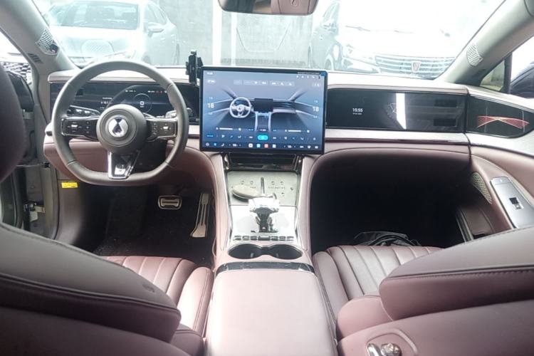 Used Denza Z9GT 2024 1100 4x4 Pro Version Center Console