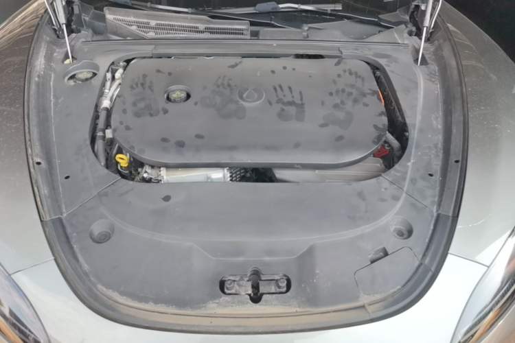 Used Denza Z9GT 2024 1100 4x4 Pro Version Engine Bay