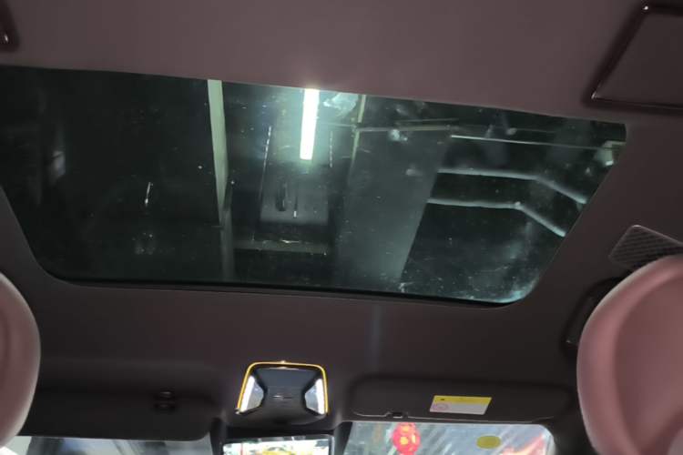 Used Denza Z9GT 2024 1100 Four-Wheel Drive Max Edition Headliner