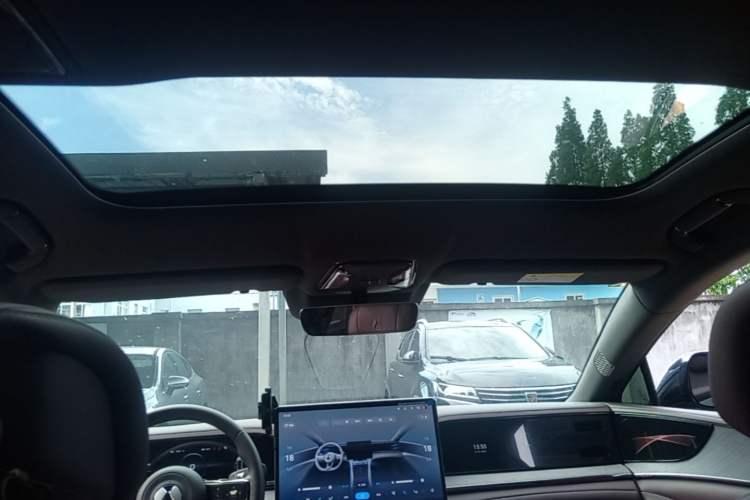 Used Denza Z9GT 2024 1100 4x4 Pro Version Headliner