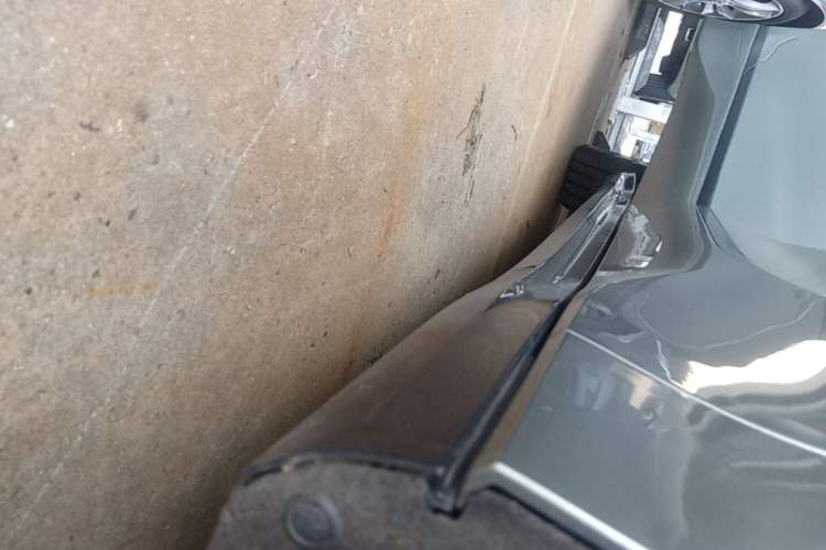 Used Denza Z9GT 2024 1100 4x4 Pro Version Right Side Sill