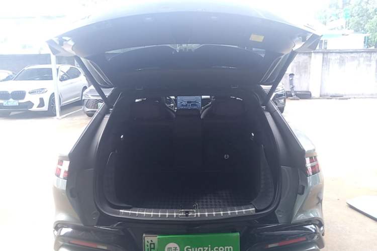 Used Denza Z9GT 2024 1100 4x4 Pro Version Trunk