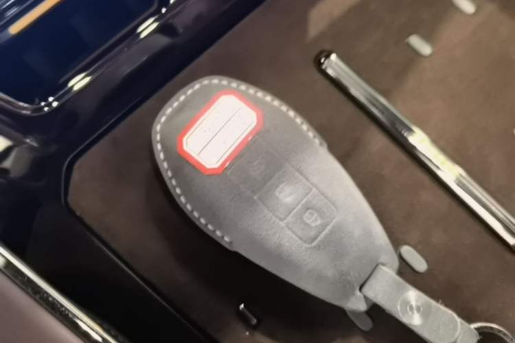 Used Denza Z9GT 2024 1100 4x4 Ultra First Edition Vehicle Key