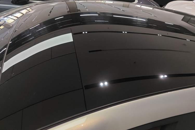 Used Denza Z9GT 2024 1100 4x4 Max First Edition Roof