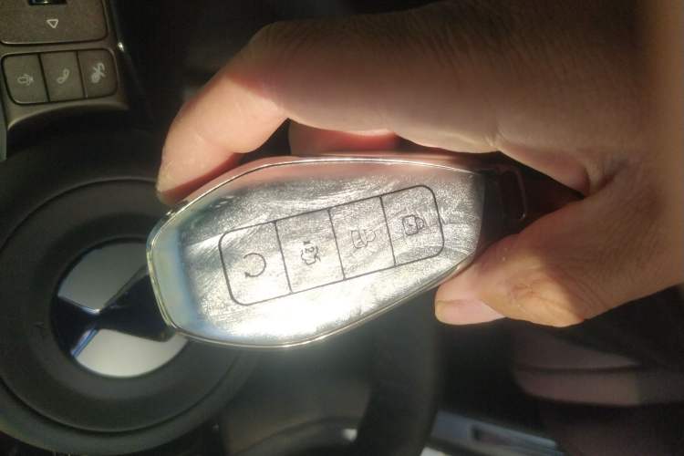 Used Denza Z9GT 2024 1100 Four-Wheel Drive Max Edition Vehicle Key