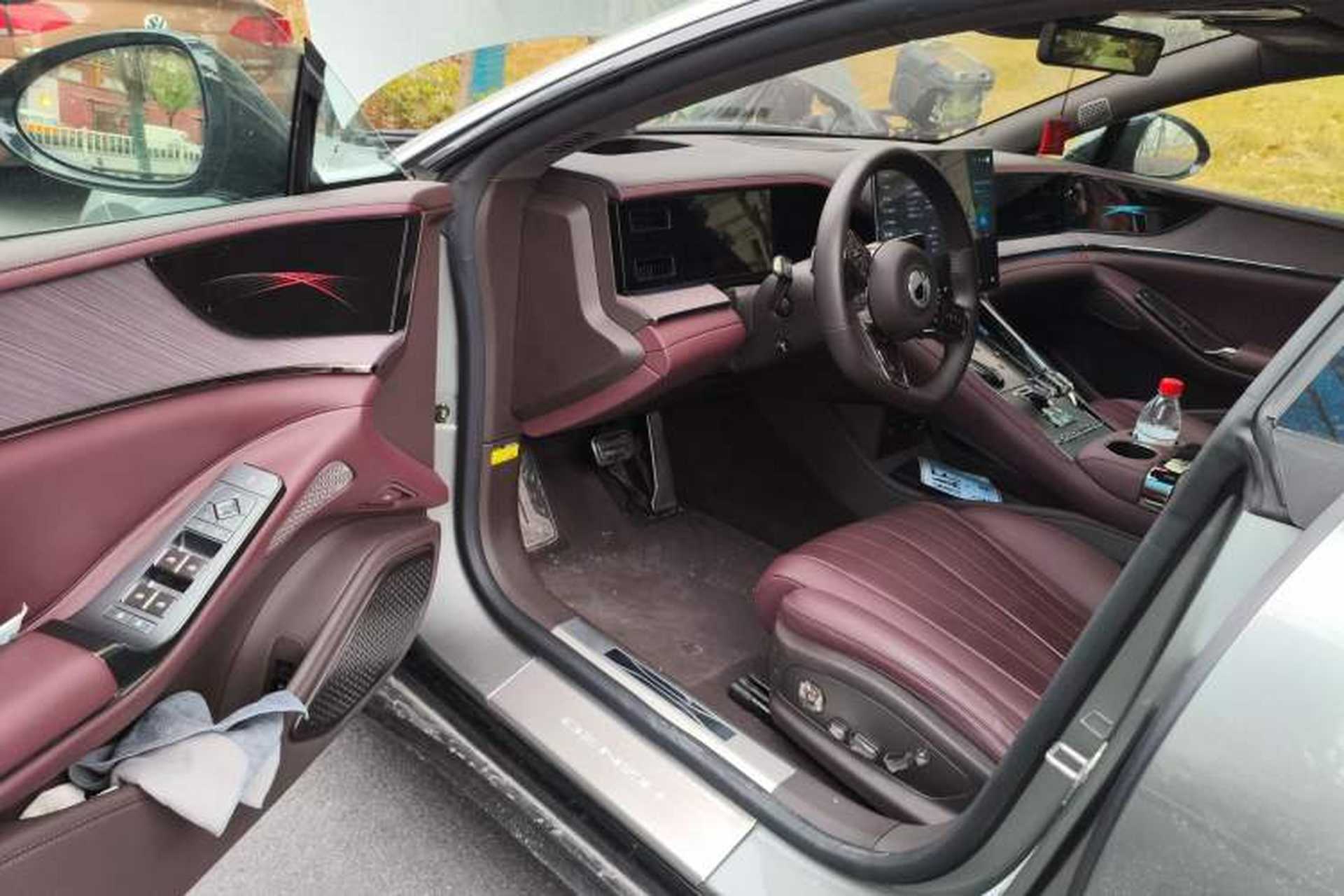 Used Denza Z9GT 2024 1100 Four-Wheel Drive Ultra Version Driver Seat