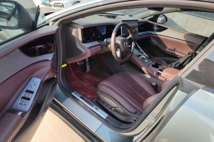 Used Denza Z9GT 2024 630 All-Wheel Drive Pro Version Driver Seat