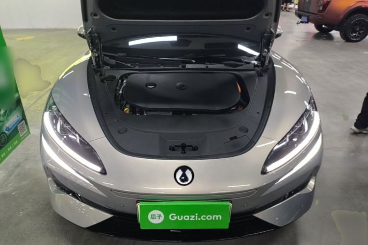 Used Denza Z9GT 2024 1100 Four-Wheel Drive Ultra Version Engine Bay