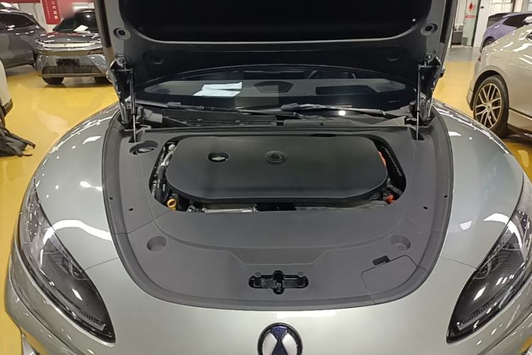 Used Denza Z9GT 2024 1100 4x4 Max First Edition Engine Bay