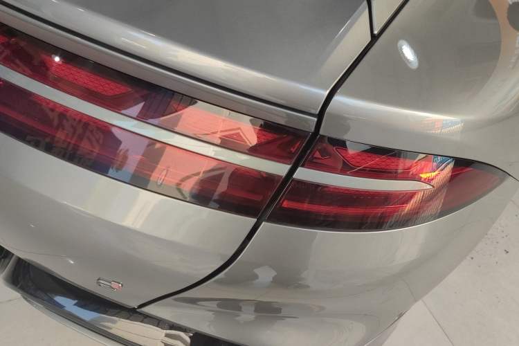 Used Denza Z9GT 2024 1100 Four-Wheel Drive Ultra Version Exterior 3