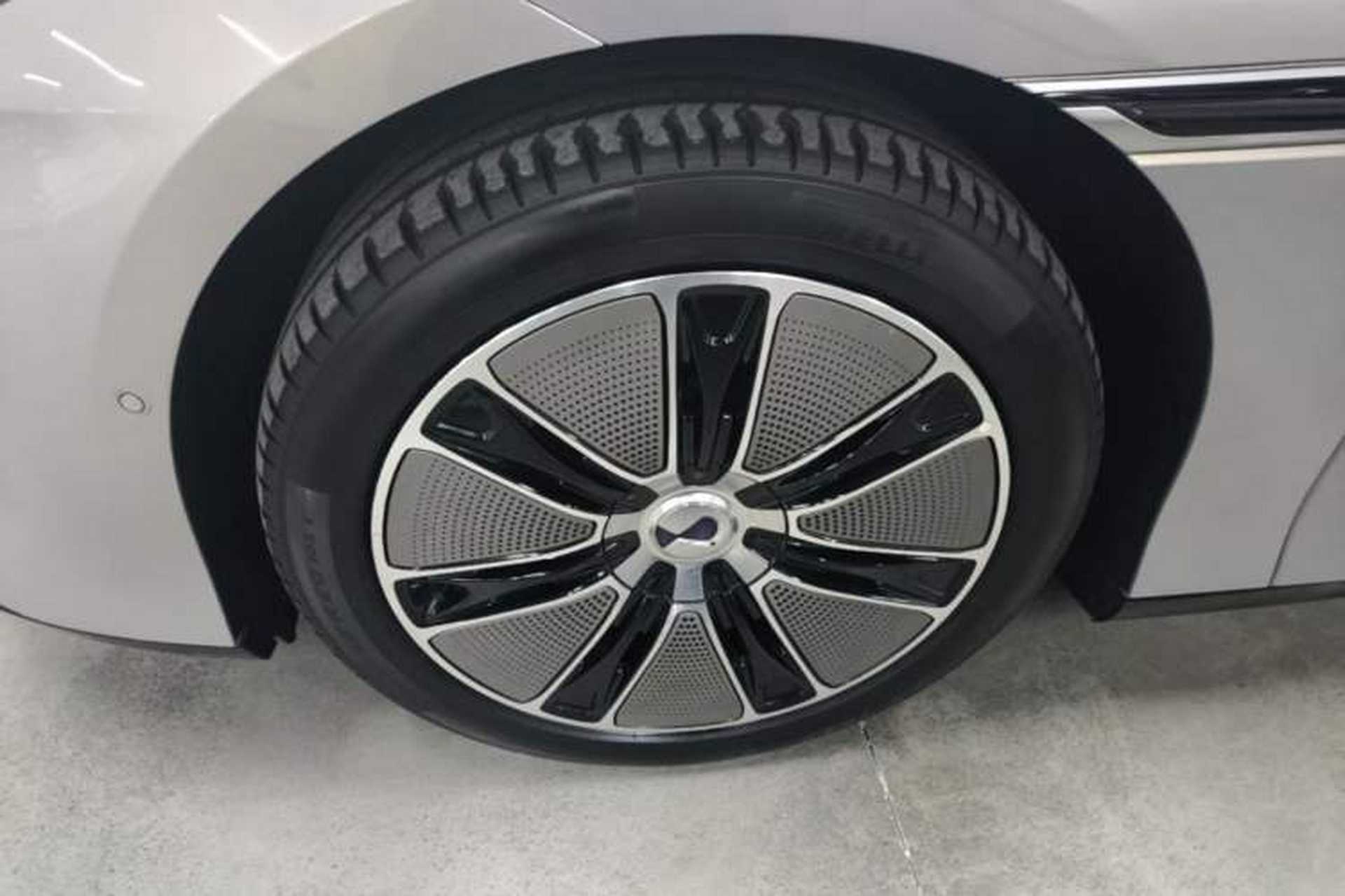 Used Denza Z9GT 2024 1100 Four-Wheel Drive Max Edition Exterior 4