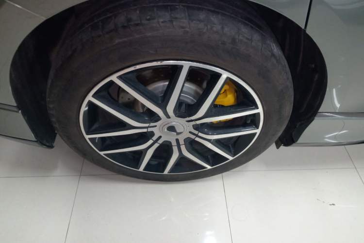 Used Denza Z9GT 2024 1100 4x4 Pro Version Exterior 8