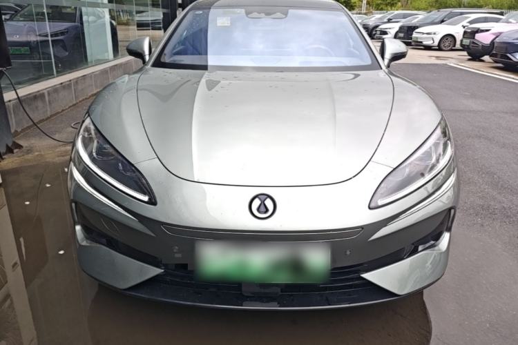 Used Denza Z9GT 2024 1100 Four-Wheel Drive Ultra Version Front