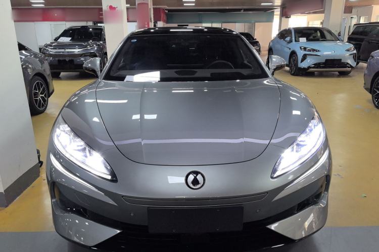 Used Denza Z9GT 2024 1100 Four-Wheel Drive Ultra Version Front