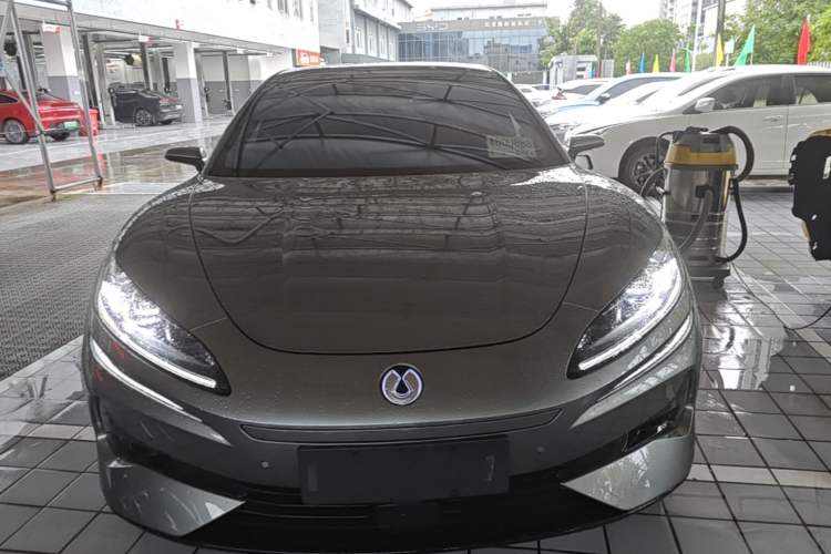 Used Denza Z9GT 2024 1100 4x4 Ultra First Edition Front