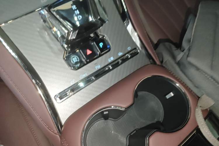 Used Denza Z9GT 2024 1100 4x4 Ultra First Edition Interior 1