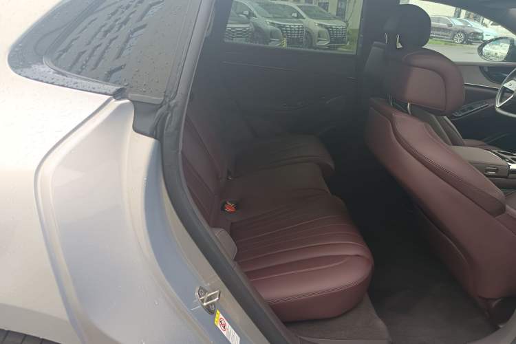 Used Denza Z9GT 2024 1100 Four-Wheel Drive Ultra Version Interior 5