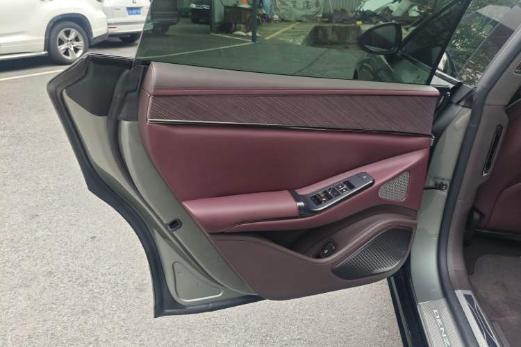 Used Denza Z9GT 2024 1100 Four-Wheel Drive Ultra Version Interior 8