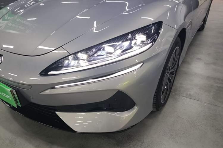 Used Denza Z9GT 2024 1100 Four-Wheel Drive Max Edition Left Front Headlight