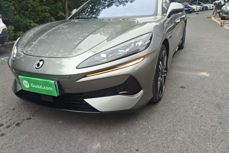 Used Denza Z9GT 2024 1100 Four-Wheel Drive Ultra Version Left Front Headlight