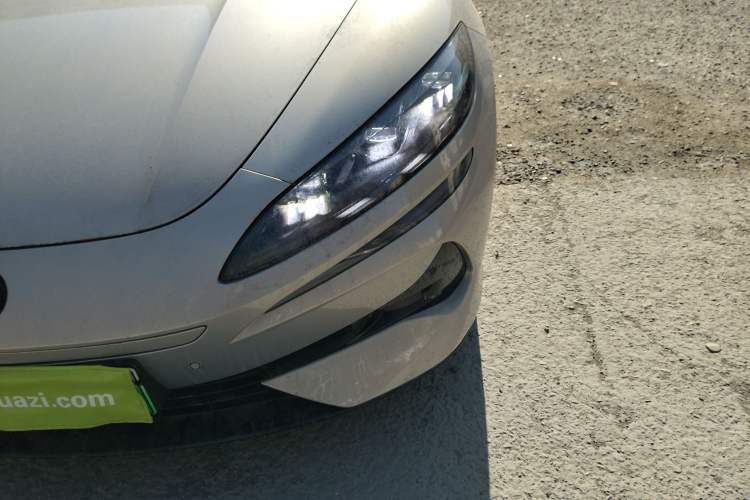 Used Denza Z9GT 2024 1100 Four-Wheel Drive Max Edition Left Front Headlight