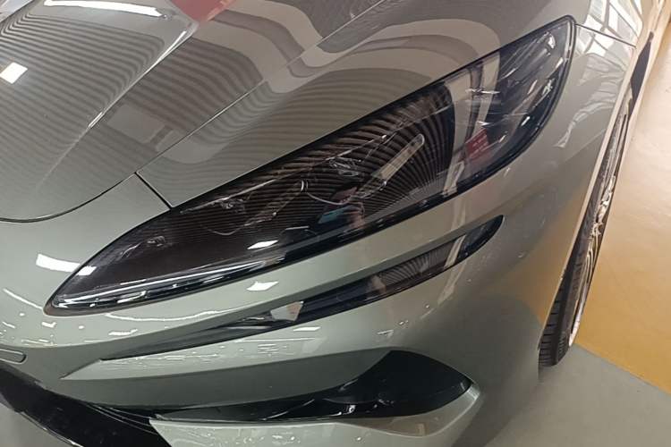 Used Denza Z9GT 2024 1100 4x4 Ultra First Edition Left Front Headlight