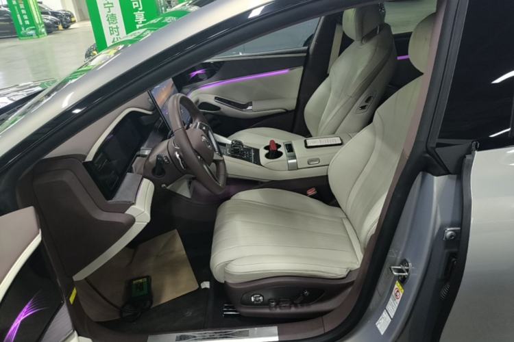 Used Denza Z9GT 2024 1100 Four-Wheel Drive Max Edition Left Front Seat