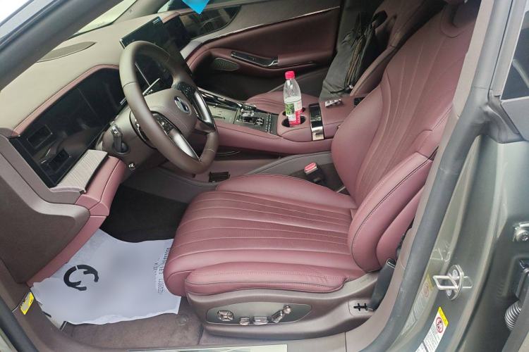 Used Denza Z9GT 2024 1100 Four-Wheel Drive Ultra Version Left Front Seat