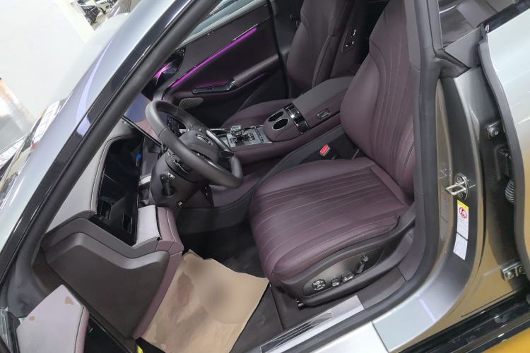 Used Denza Z9GT 2024 1100 Four-Wheel Drive Ultra Version Left Front Seat
