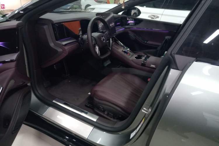 Used Denza Z9GT 2024 1100 4x4 Pro Version Left Front Seat