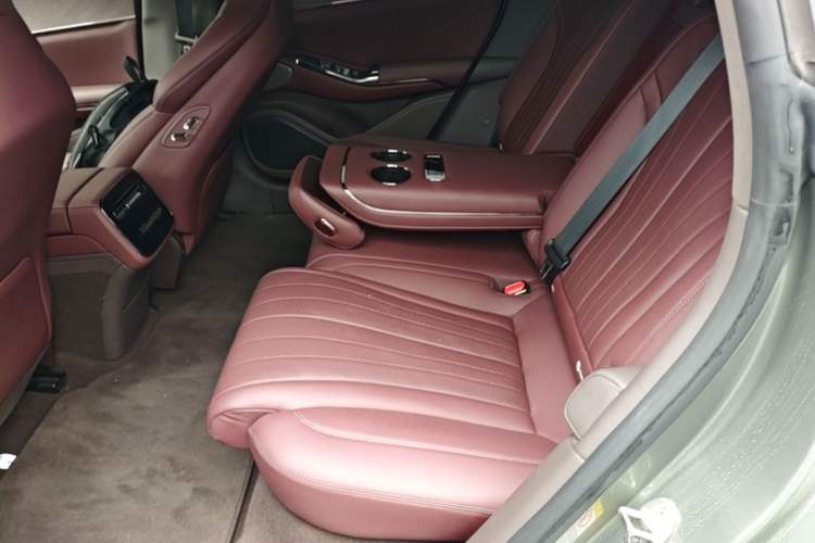 Used Denza Z9GT 2024 1100 Four-Wheel Drive Ultra Version Left Rear Seat