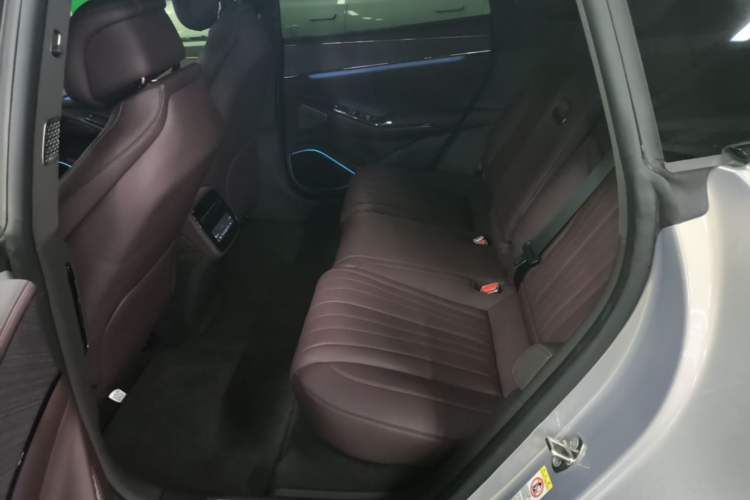Used Denza Z9GT 2024 1100 Four-Wheel Drive Ultra Version Left Rear Seat